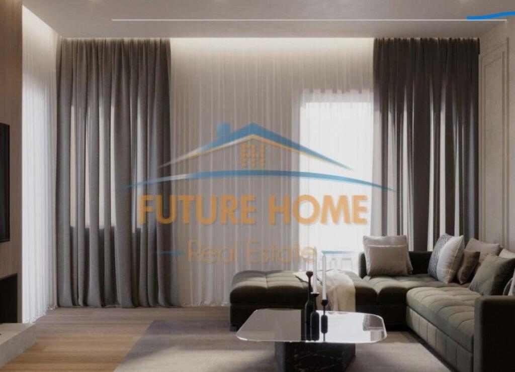 In vendita – Appartamento 2+1+2, Centro, Via Kont Urani, Tirana