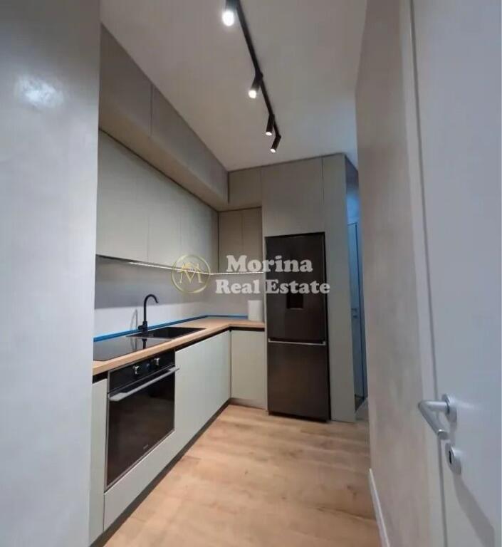 Qera, Apartament 2+1+Blk , Sheshi Willson,900 Euro/Muaj