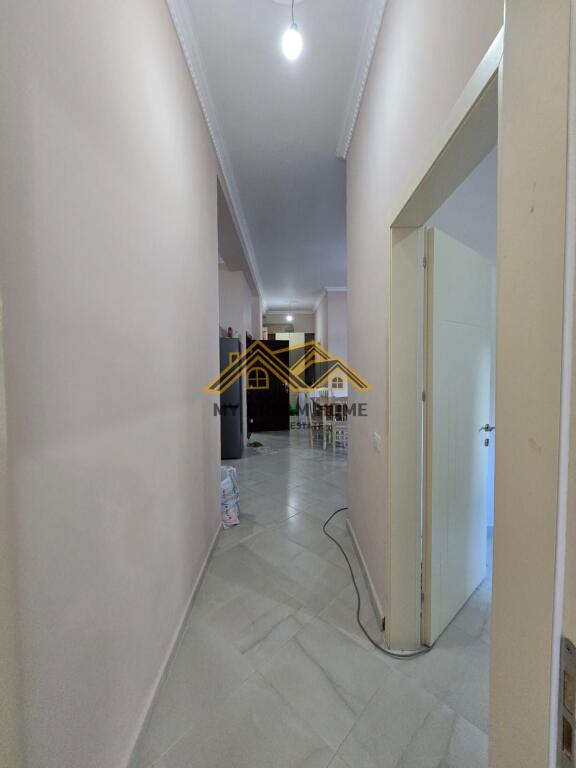 FOR SALE APARTMENT 2+1+ ONE PARKING SPACE AT SHKEMBI I KAVAJES!!