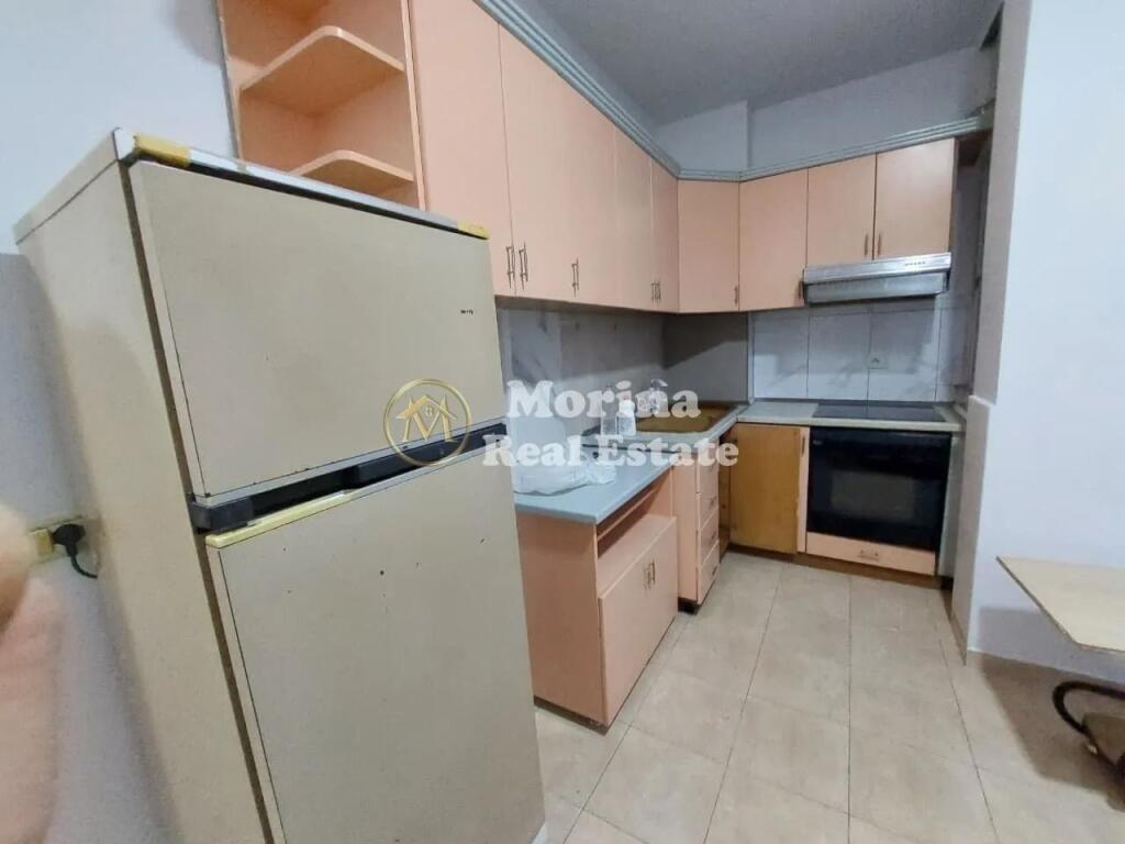 Qera, Apartament 1+1, Kodra e Diellit , 350 euro/muaj Bill Klinton