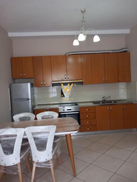 JEPET APARTAMENT 2+1 ME QIRA TE BLV GJERGJ FISHTA 600 EURO