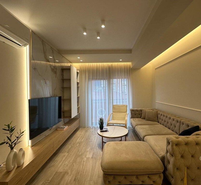 Apartament Modern 2+1 me Qira pranë Kishës Katolike – Rruga e Kavajës