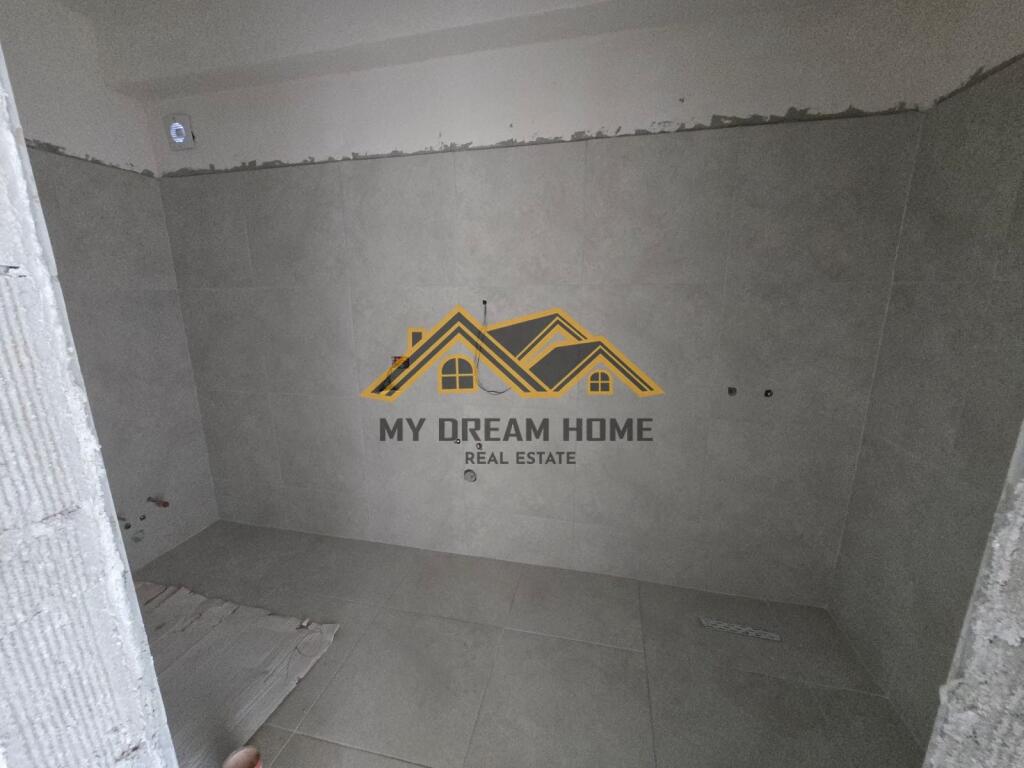 GOLEM, SELLING APARTMENT 1+1 AT LIBURNA RESIDENCE!