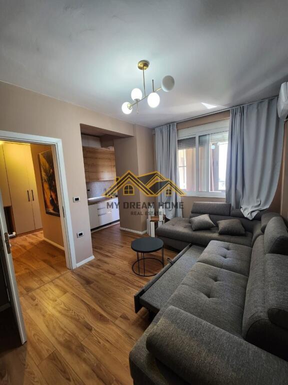 Shitet 2+1+Depo prane Drejtoria e Policisë , Durrës