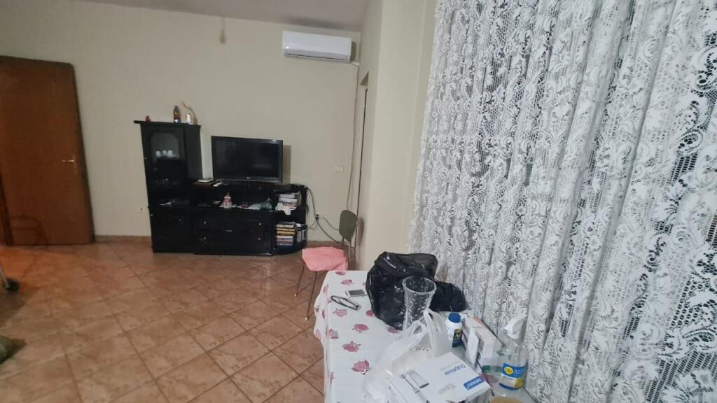 Jepet Apartament me qera