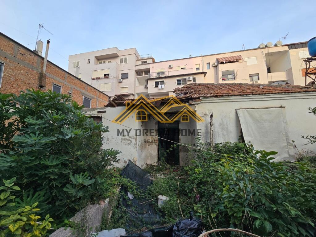 SHITET SHTËPI PRIVATE TEK KAZAZI, DURRËS