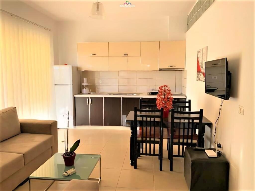 Apartament Me Qera 2+1 Tek Kompleksi Panorama (ID B2201587) Tirane