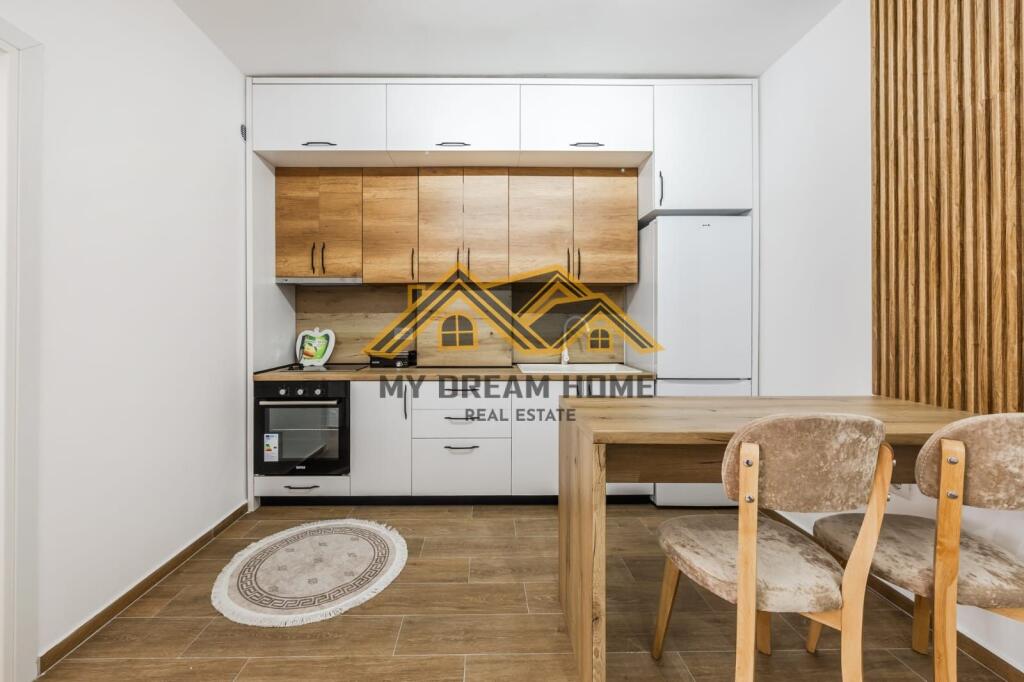 SHITET SUPER APARTAMENT NE GOLEM!