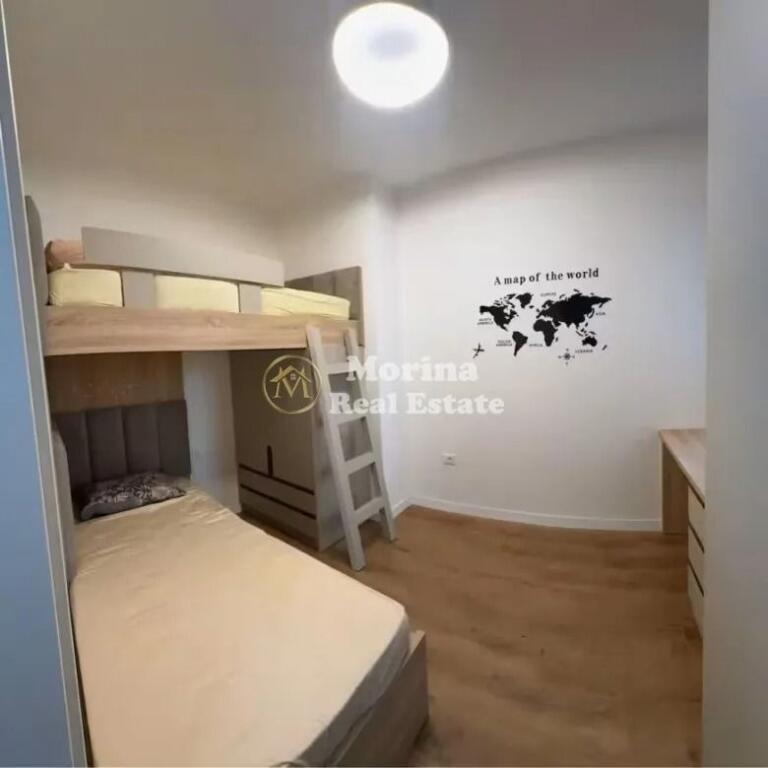 Qera, Apartament 2+1+Blk , Sheshi Willson,900 Euro/Muaj