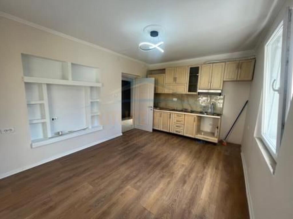 For sale, Apartment 2+1, Asim Vokshi Street, Tirana