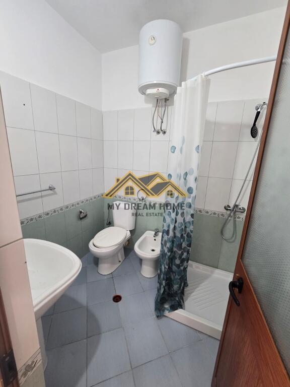 APARTMENT FOR RENT NEAR THE INDUSTRIAL MARKET!
