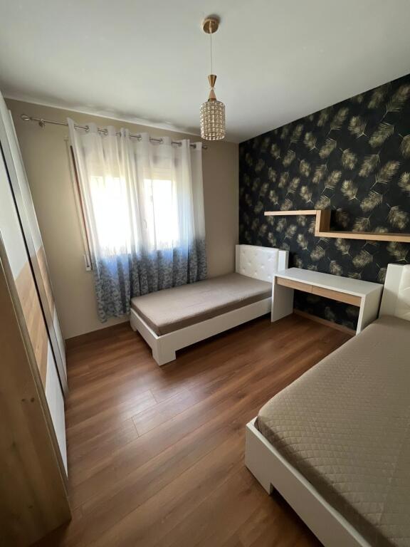 Shitet super apartament 2+1+2WC te Kopshti Botanik!