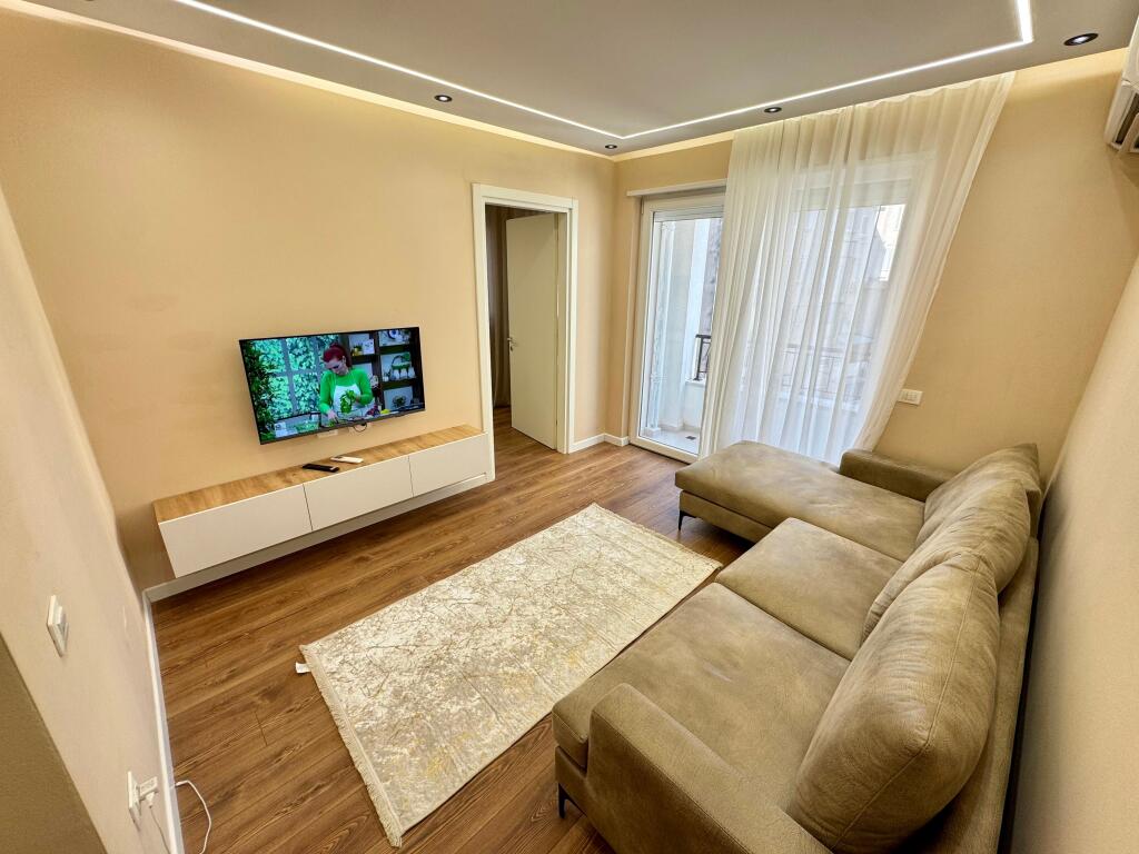 📣 RENT Apartment 1+1 📍Center Tirana (Near Cafe Flora) ✨