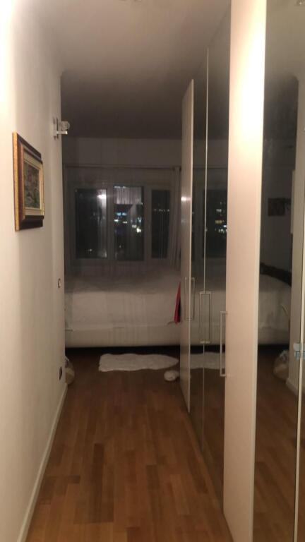 Apartament 3+1 me qera te Rruga e Kosovarëve !