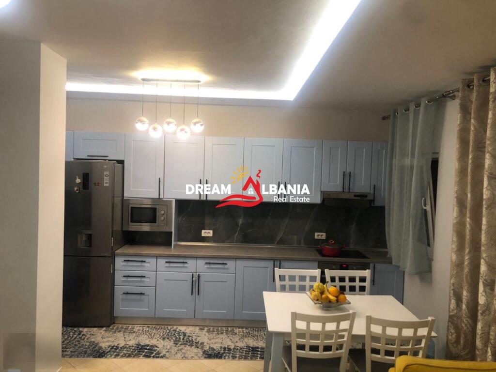 Jepet me qera apartament 2+1 tek Komuna Parisit – Tiranë (ID 42215062)