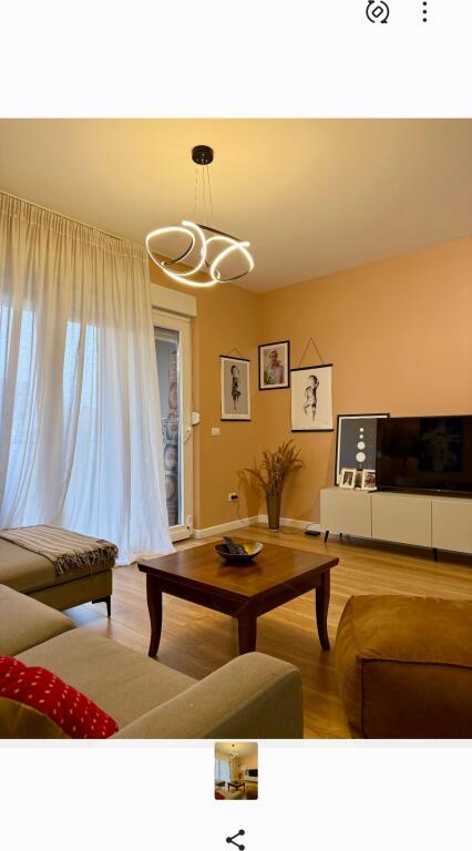 2+1 in affitto in via Barrikadave