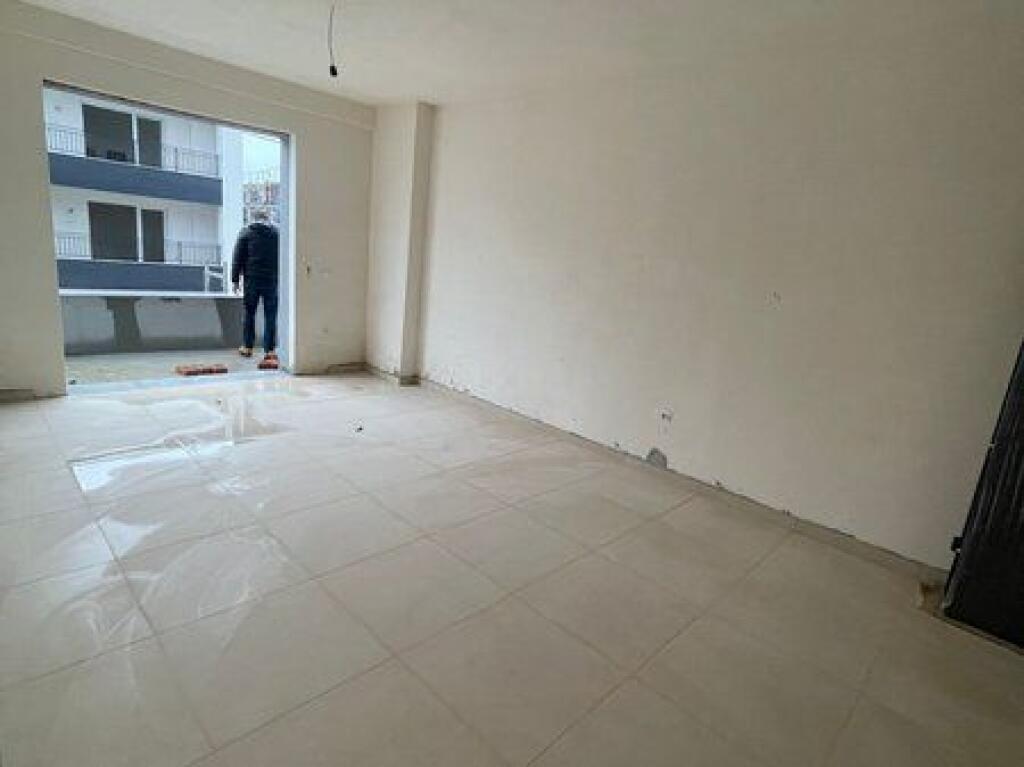 For sale, Apartment 1+1+Veranda, Paskuqan.