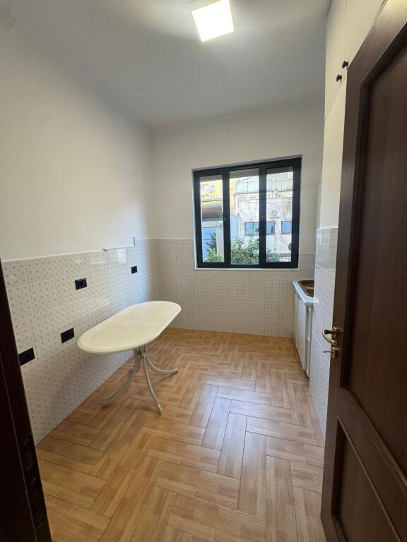 Commercial space for rent - Bllok