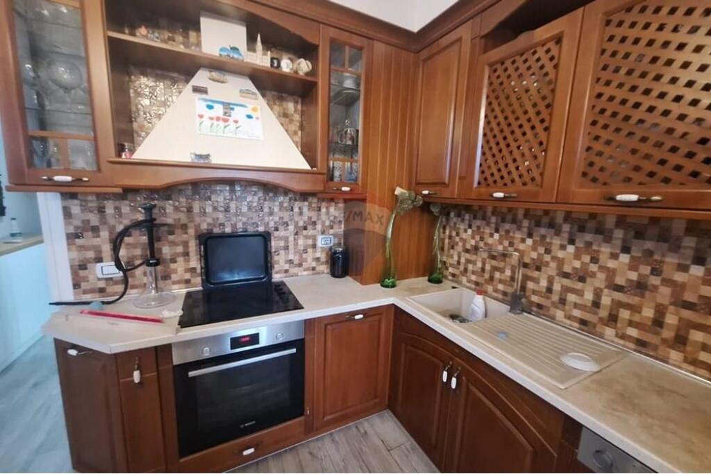 Apartament - Për Shitje - Pallatet Çabej, Tiranë ID: 530411001-1208