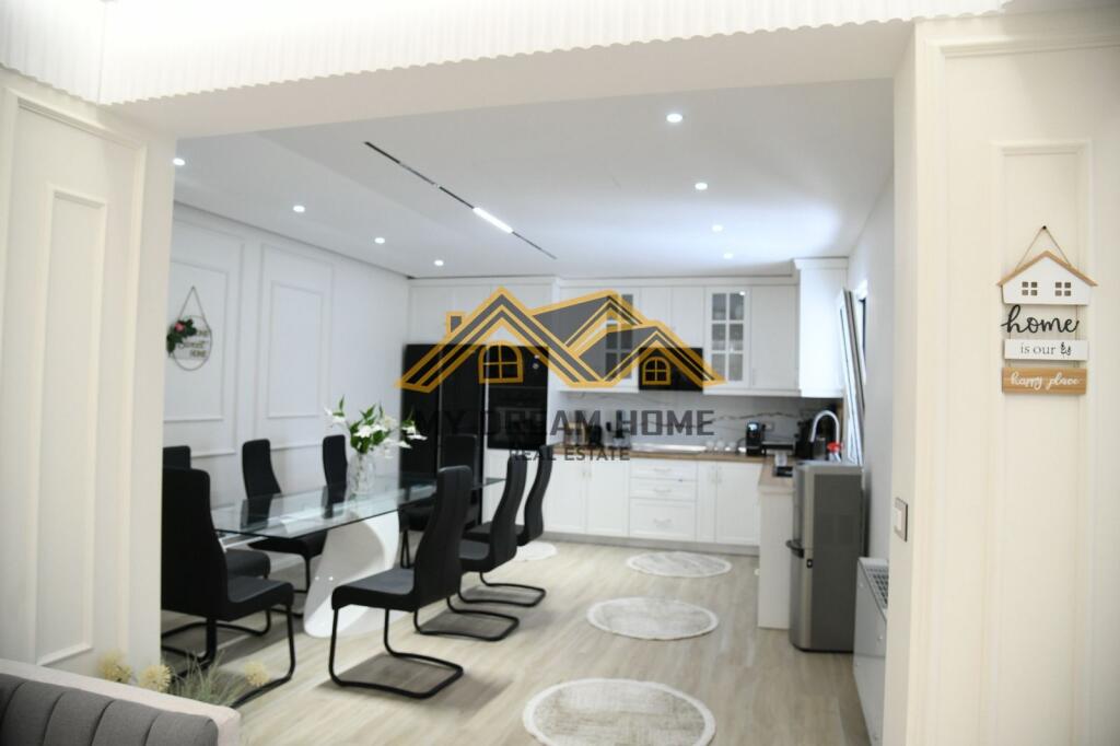 SHTEPI PRIVATE NE ISH KENETE, DURRES SHITJE !