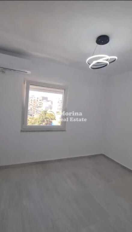 Shitje, Apartament, 3+ 1, afer Tregut Cam, Cmimi 204000 Euro