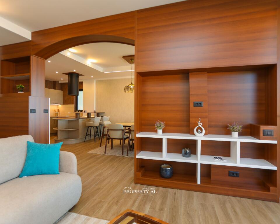 Apartament Unik Per Shitje Ne Lungomare 