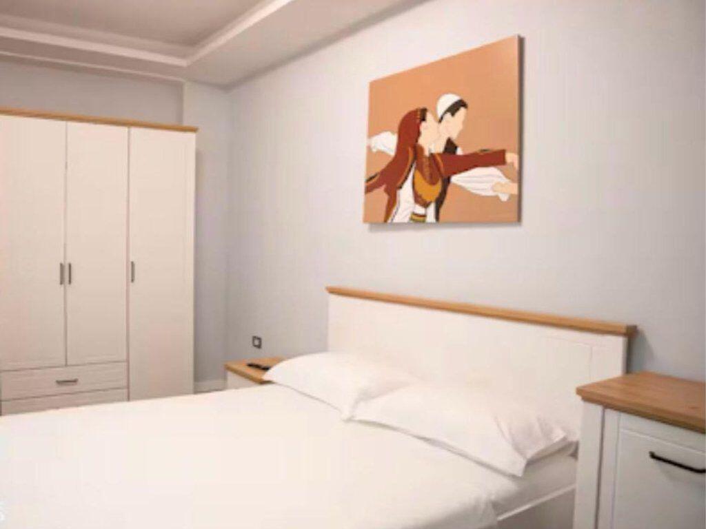 Apartament 2+1 Me Qira në rrugen Gjon Bukuzu ,prane Restorant Durrësi, Tiranë 900 € /Muaj