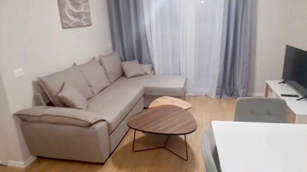 APARTAMENT 2+1 PER QERA NE ASTIR
