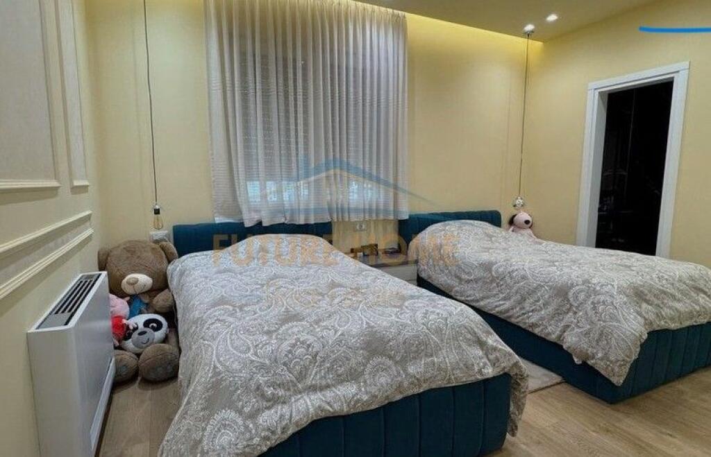 For sale, Luxury Penthouse – Near the Zoo, Tirana