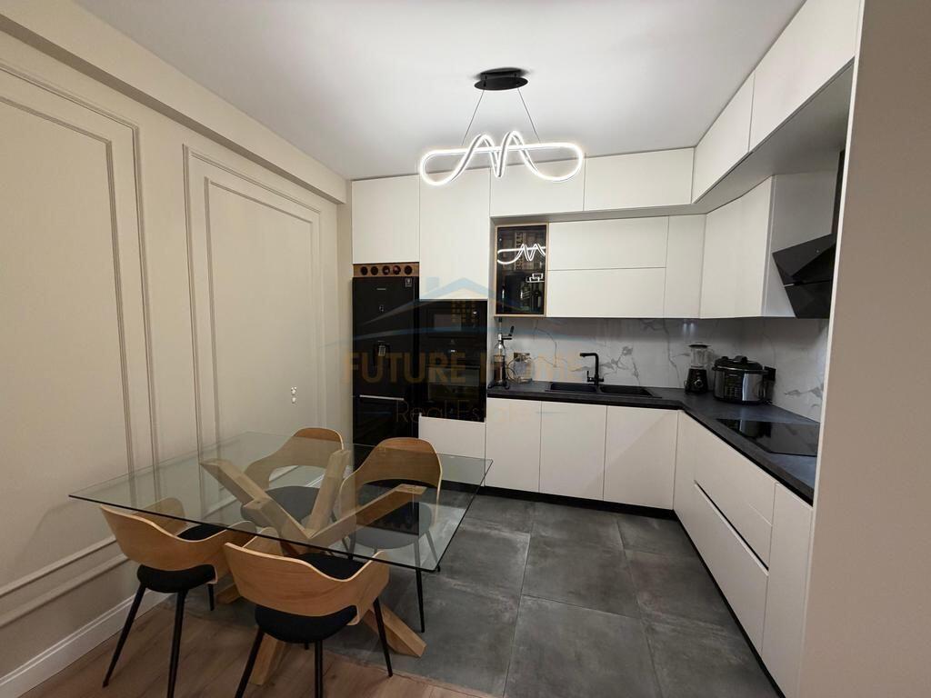 Shitet Apartament 2+1+2 Niku Construction Komuna E Parisit