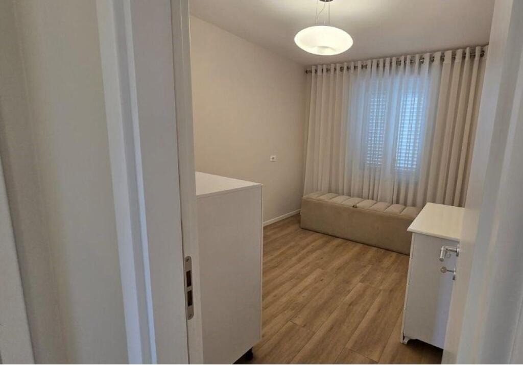 Apartament 2+1 me Qira në Myslym Shyri – Mundësi Ideale Banim