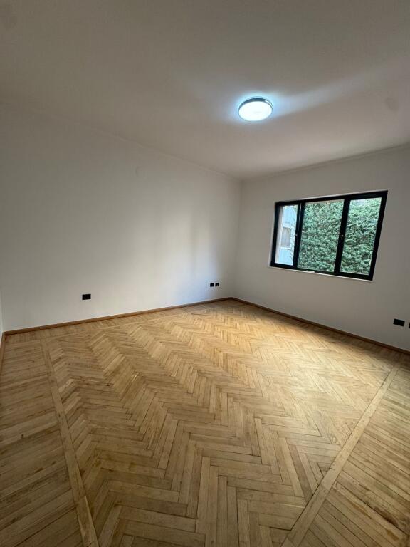 Commercial space for rent - Bllok