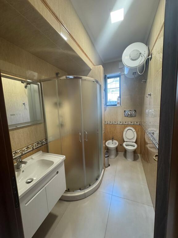 Commercial space for rent - Bllok