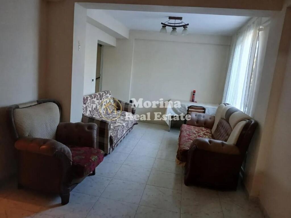 Rent, Private Entrance 1+1, Yzberisht, 200 Euro / Month