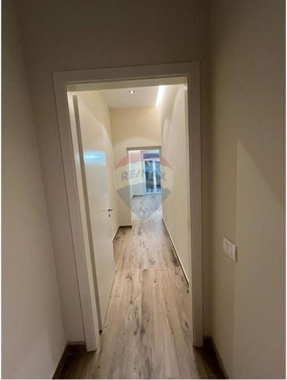 Premises available for office or aesthetic center!