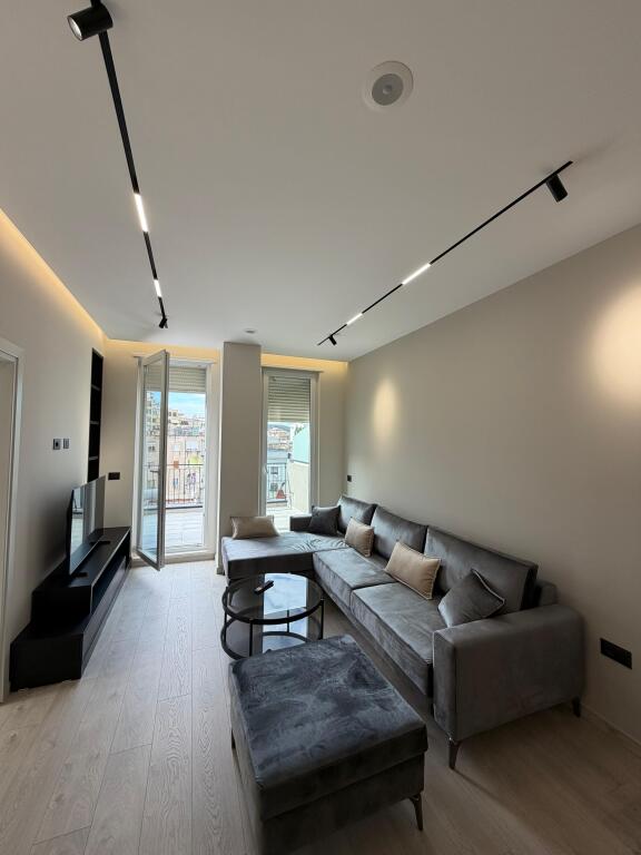 Appartamento moderno 2+1 in affitto a Ali Dem