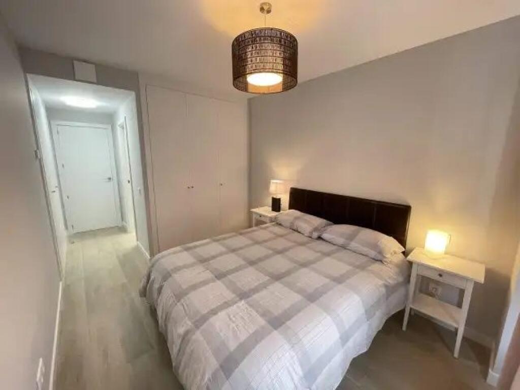 Apartament Me Qera 1+1 Tek Ish Ekspozita (ID B2101346) Tirane