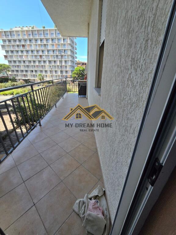 FOR SALE APARTMENT 2+1+ ONE PARKING SPACE AT SHKEMBI I KAVAJES!!