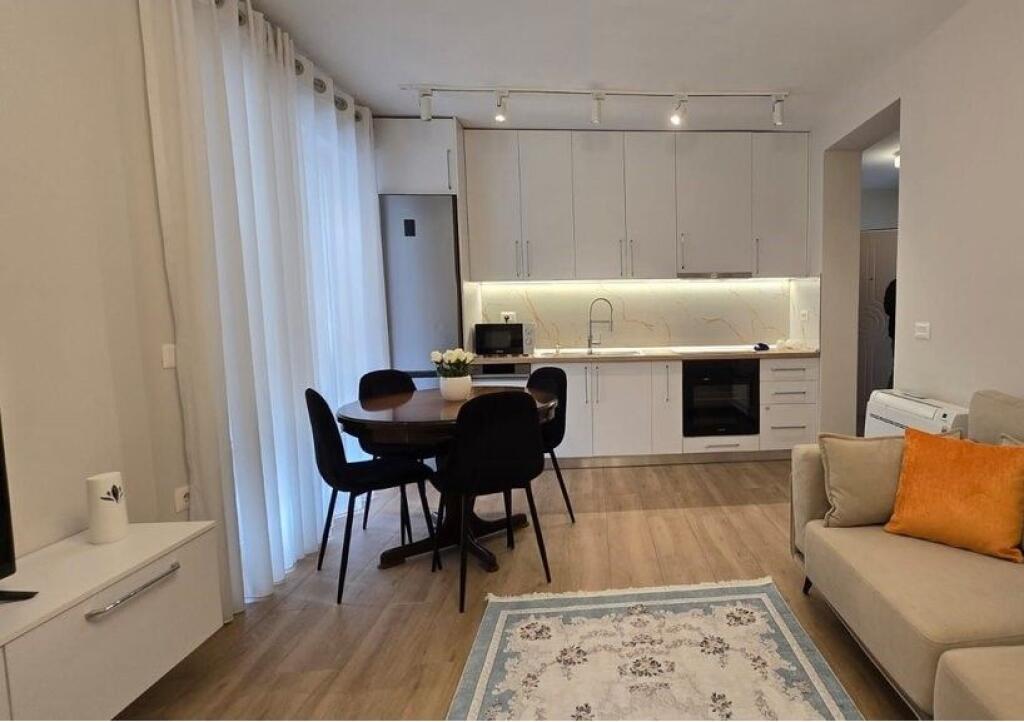 Apartament 2+1 me Qira në Myslym Shyri – Mundësi Ideale Banim