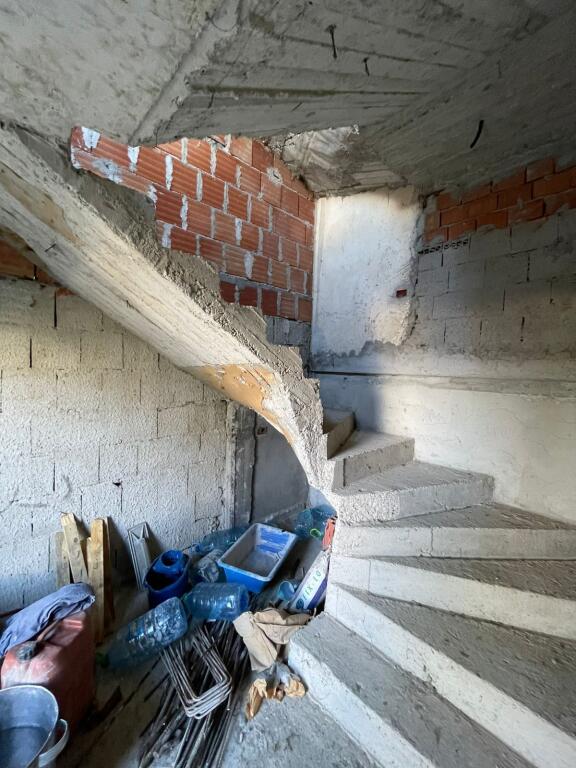 🏡 SHITET VILË 3 KATËSHE SPITALLE DURRES