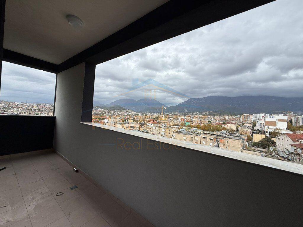 For sale, Apartment 2+1+2, United School