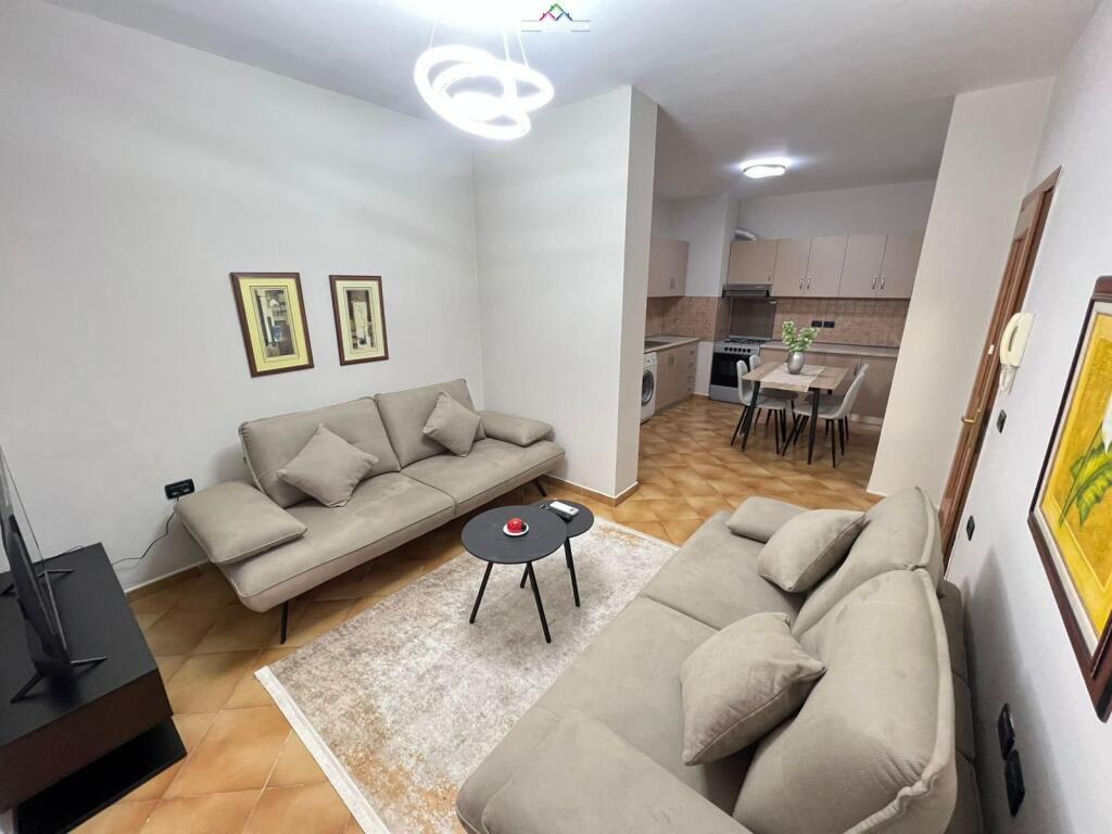 Apartment For Rent 1+1 At Willson Square (ID B2101341) Tirana