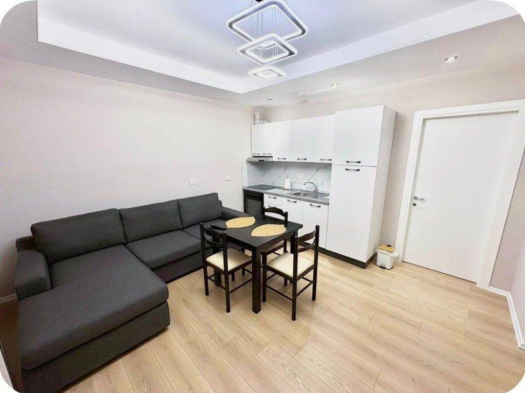 Apartament 2+1 Me Qira në Restorant Durrësi, Tiranë - 800€ 800 € /Muaj