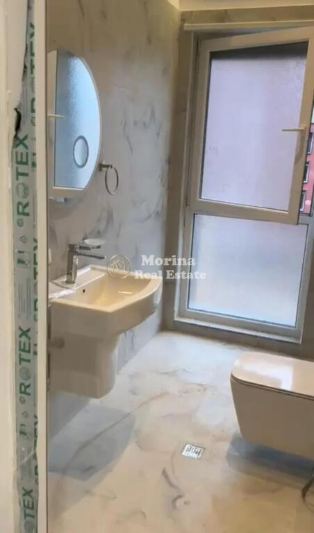 Qera, Garsoniere , Rruga Jorgo Plaku , 270 €/muaj