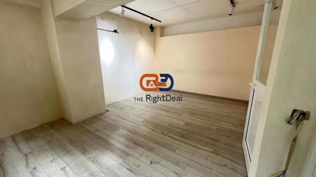 Ne Vasil Shanto ,Prane Gjykates Jepet Me Qira Ambient Biznesi Me Oborr!!!