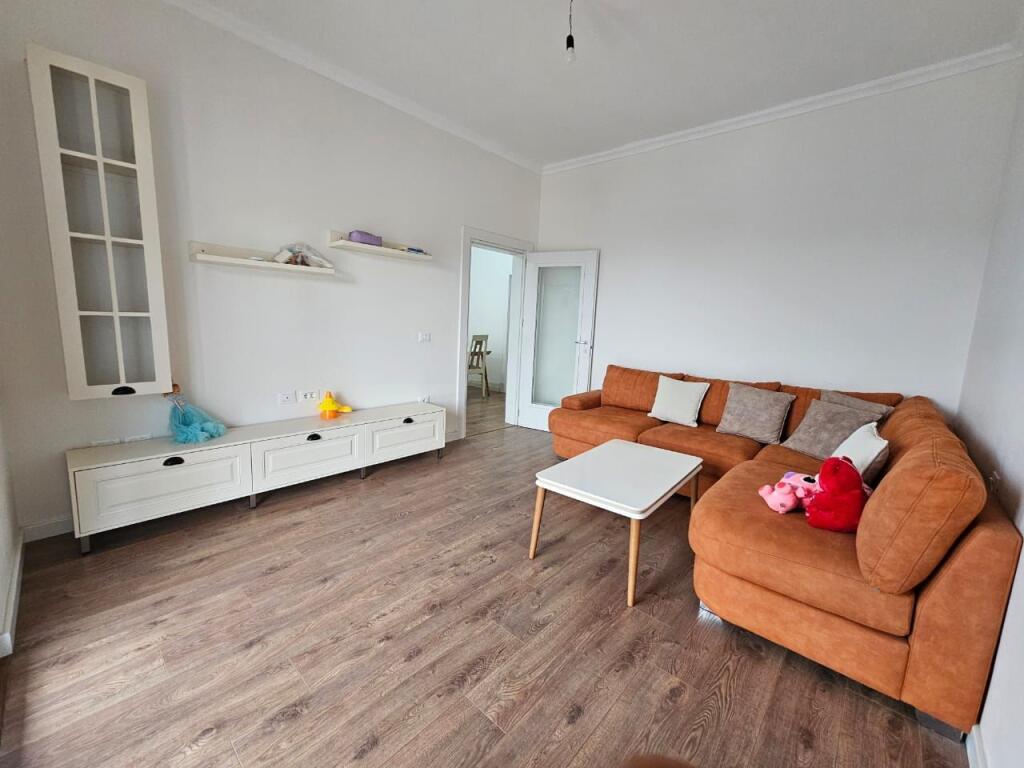 SHITET APARTAMENT 2+1 TE SPITALI DURRES!!
