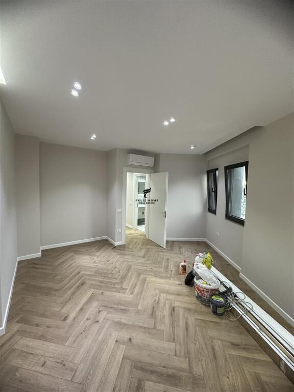 OFFICE FOR RENT 130 M2 ASTIR 1,100 EURO