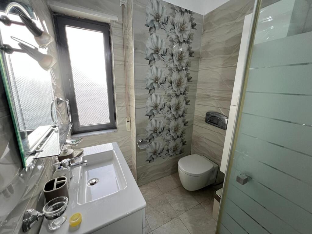 Apartment 2+1 for rent at Komuna Parisit