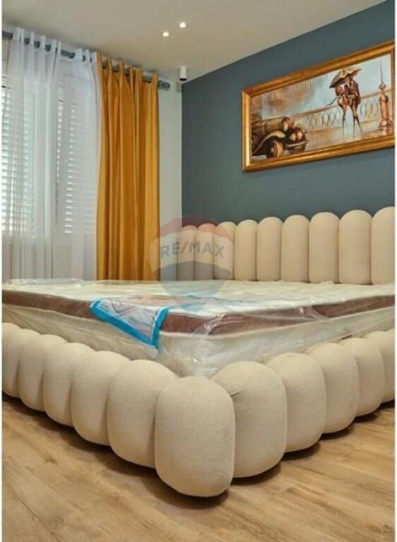 Shitet Apartament 1+1 ne Bllok