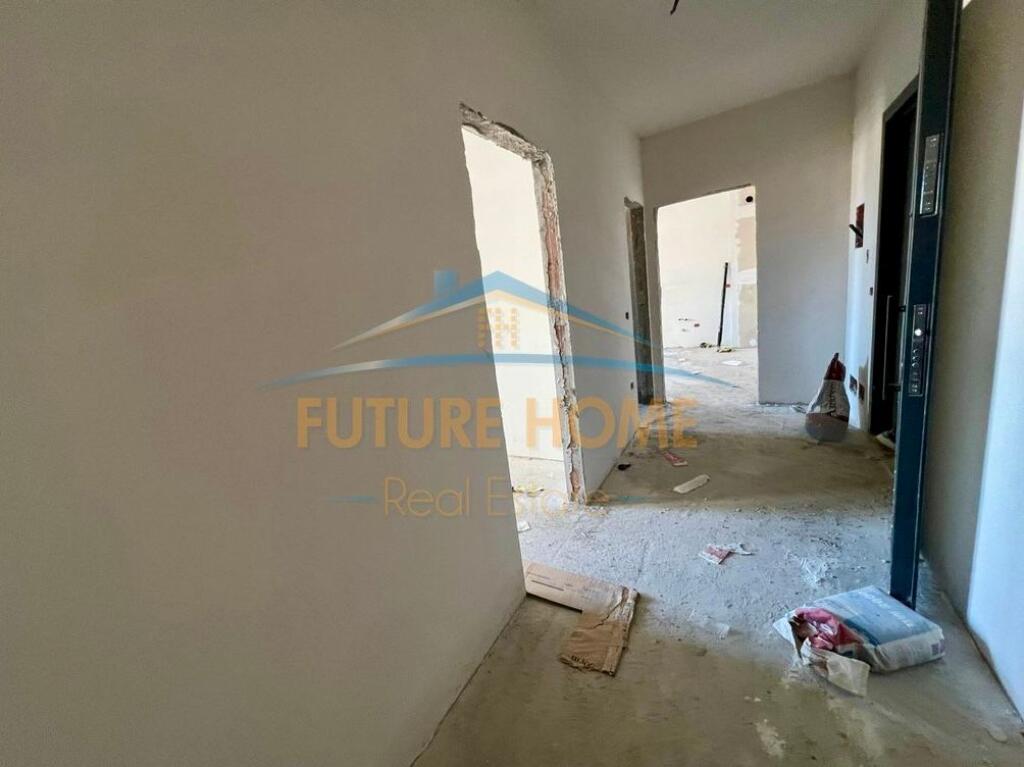 Shitet, Apartament 2+1+2, Corner Residence